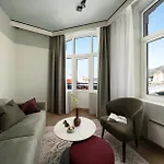 Vander Altona 4*
