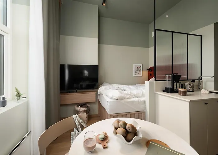 Vander Altona Апарт-готель 4*