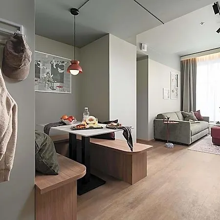 Apartahotel Vander Altona
