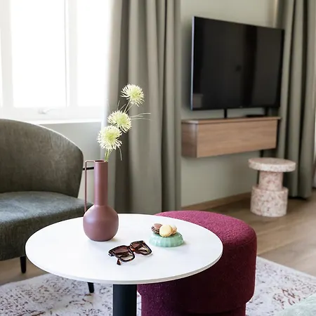 Vander Altona Aparthotel